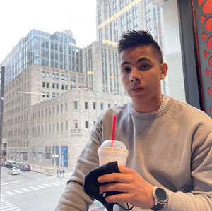 Meet your Posher, Daniel